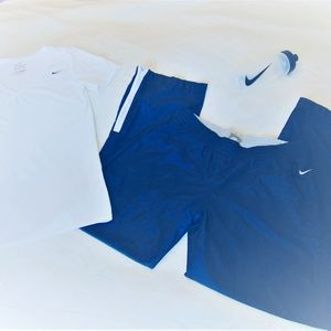 NIKE ATHLETIC Windbreaker Pants, Women's Medium